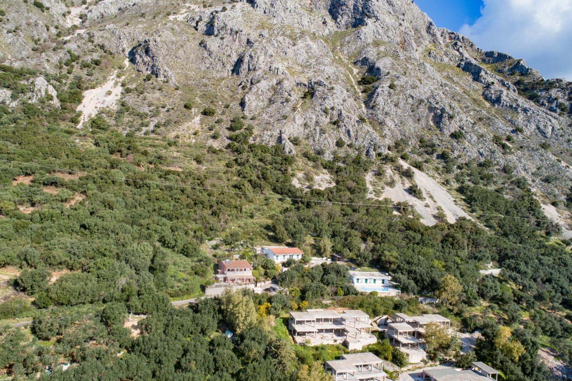 Sunrise View Apartments Barbati Esterno foto
